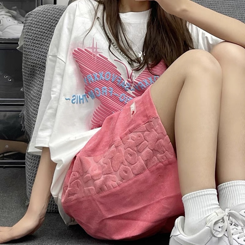 pink shorts